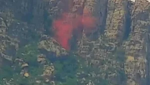 Tünellere dronlarla kimyasal gaz atıyor