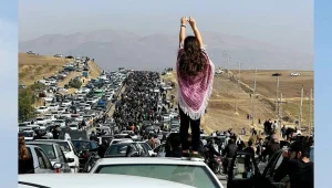 Mahabad’da halk kurşunlara göğüs gerdi