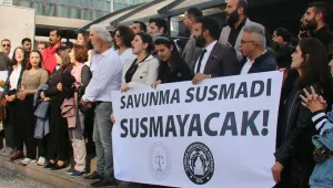 Irkçı koalisyon koşturdu