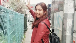 Muayeneye kelepçe engeli