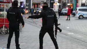 Hakikatler bağırsa da!