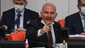 Siyaset çözümsüzlükten besleniyor