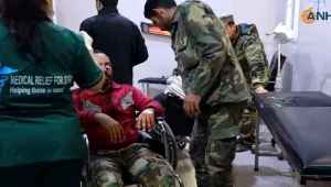 Kobanê’ye saldırı: 2 rejim askeri yaralandı