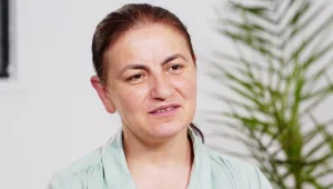 Aşk ve cesaretle yürüdü