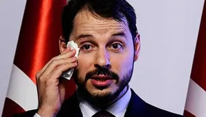 Bütçe açığı büyüyor, döviz borcu duruyor