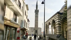 Sur’da birkaç saat: Doğa yutsun burayı