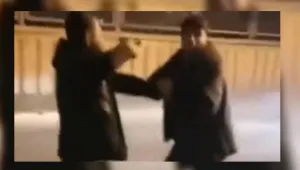 Polis, iki genci silahla yaraladı