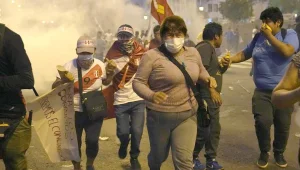 Peru'da kan durmuyor: 53 ölü