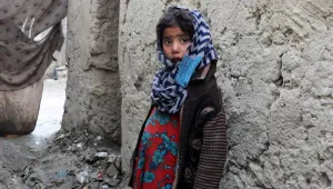 Afganistan’da kıtlık kapıdan girdi