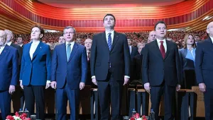 6'lı Masa Kürtleri görmedi