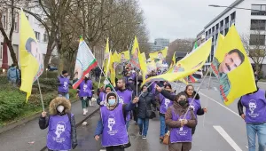 Kürtler Öcalan için eylemde