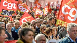 CGT: 64 yaşta ısrar etmeyin