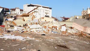 Depremde kabaran suç dosyaları
