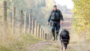 Finlandiya Rusya sınırına duvar