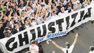 Bastia Mahkemesi Korsikacayı yasakladı