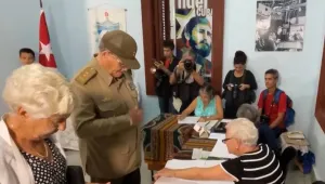 Küba sandığa gitti