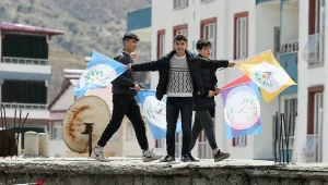 Özgür yarınların özlemi