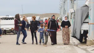 Êzîdîler kamplarda mahsur kaldı