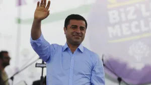 Bakanlar Komitesi çağrısını yineledi