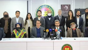 Mezar yerini açıklamıyor