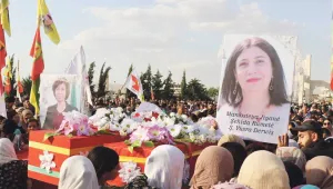 Rojava şehitlerini uğurladı