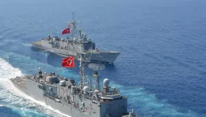 Önce çekil, sonra konuşalım