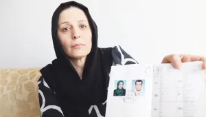 Manal kimlik mağduru!