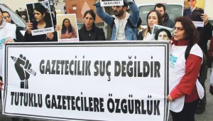 60 gazeteci cezaevlerinde