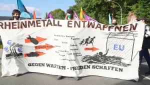 Gençler Rheinmetall önündeydi