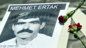 Hala bir mezarımız bile yok