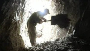 Yalan bombaları ve tecritle gizlenen yenilgi