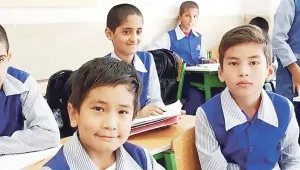 İran'da çocuklara yabancı dil yasağı