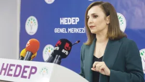 Siyasi darbe devam ediyor