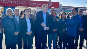 Siyasi rehineleri serbest bırakın