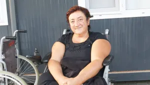Aylardır bir avluda 