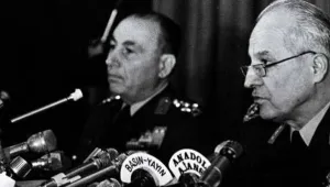 12 Eylül kimin önünü açtı?