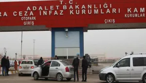 Halay çeken tutsaklara ceza