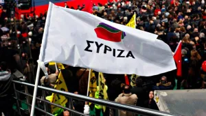 Syriza’da istifa depremi