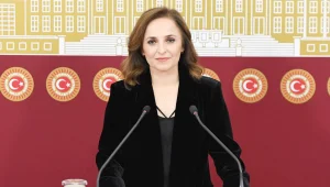 Yeni kumpas da aşılıyor