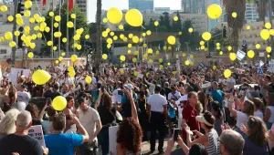Tel Aviv’de rehineler için yürüyüş