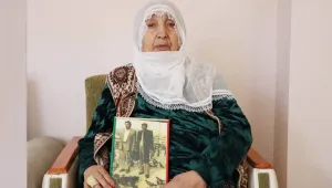 Gözü 30 yıldır yolda