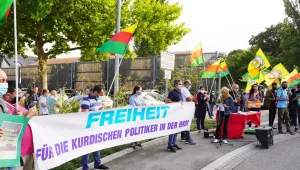 Dava değil tiyatro oyunu