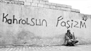 Akıl dışılık ve faşistleşme