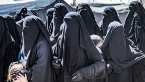 DAİŞ’li kadına Hol Kampı indirimi!