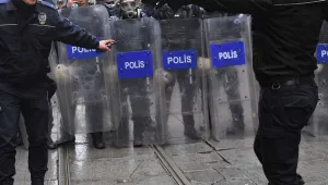 Bin 403 günlük yasak yetmedi