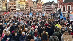 Frankfurt steht auf für Demokratie