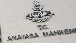 AYM başvuruları çeviriyor