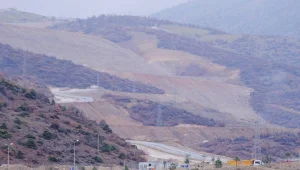 İşçiler incelerken dinamit patlatıldı