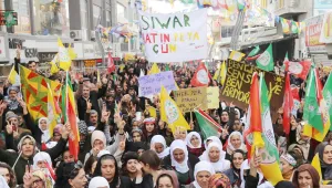 AKP'ye oy vermiş Kürtlere seslendi