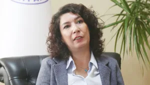 Kadınlar demokrasiyi örüyor
